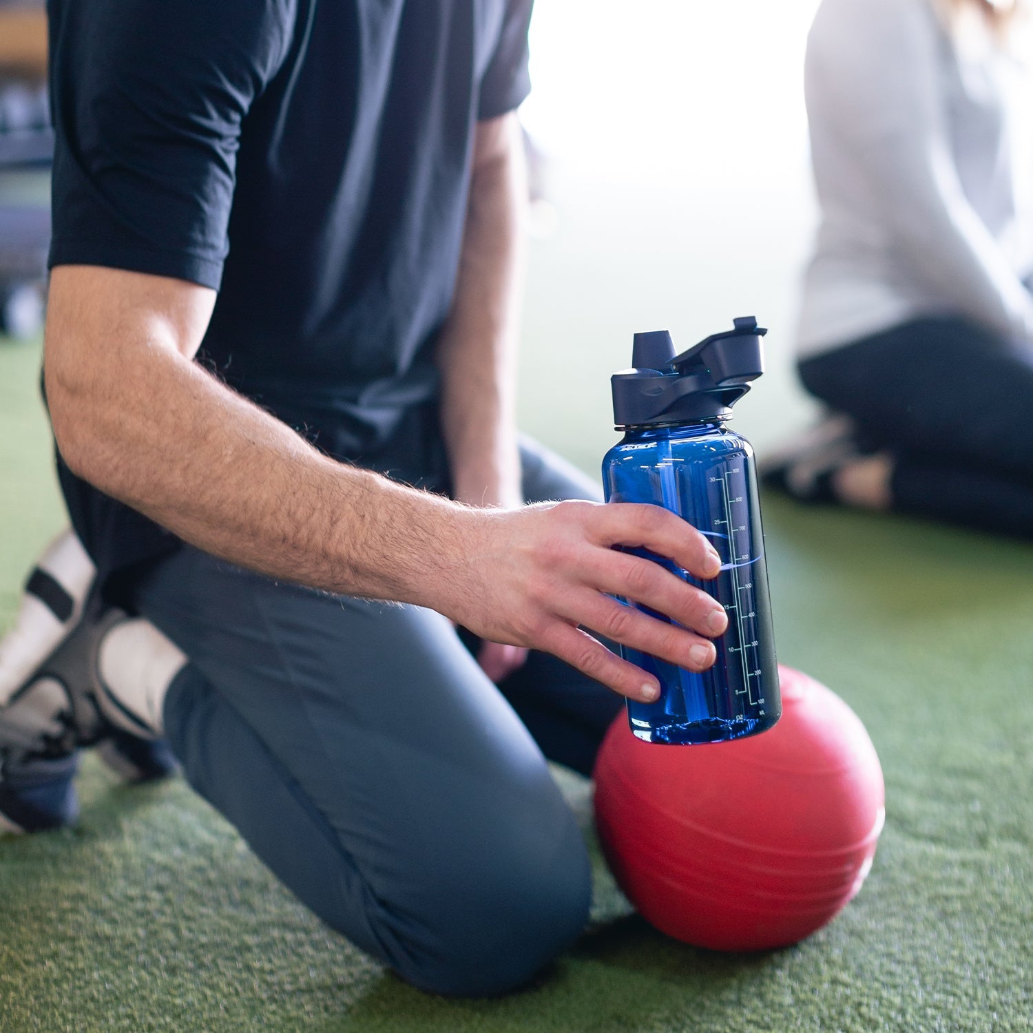 Plastic Summit With Simple Flip Silicone Straw Lid - Image 3